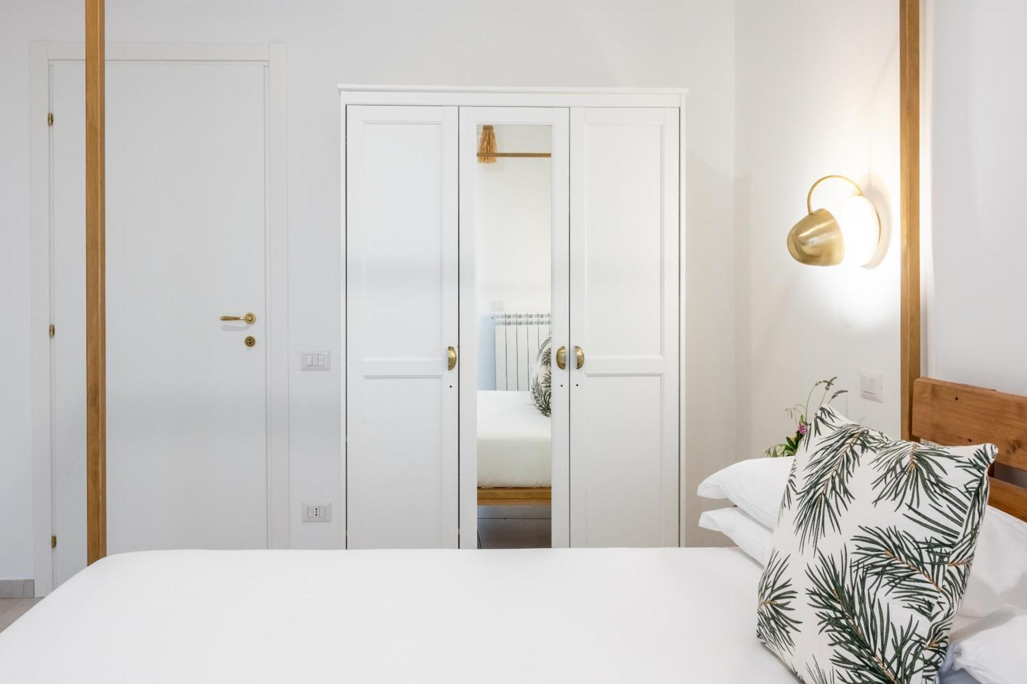 เตนูตา เด นอร์มันนิ - ฮอสปิทาลิตี้ Apartment ซาแลร์โน ภายนอก รูปภาพ
